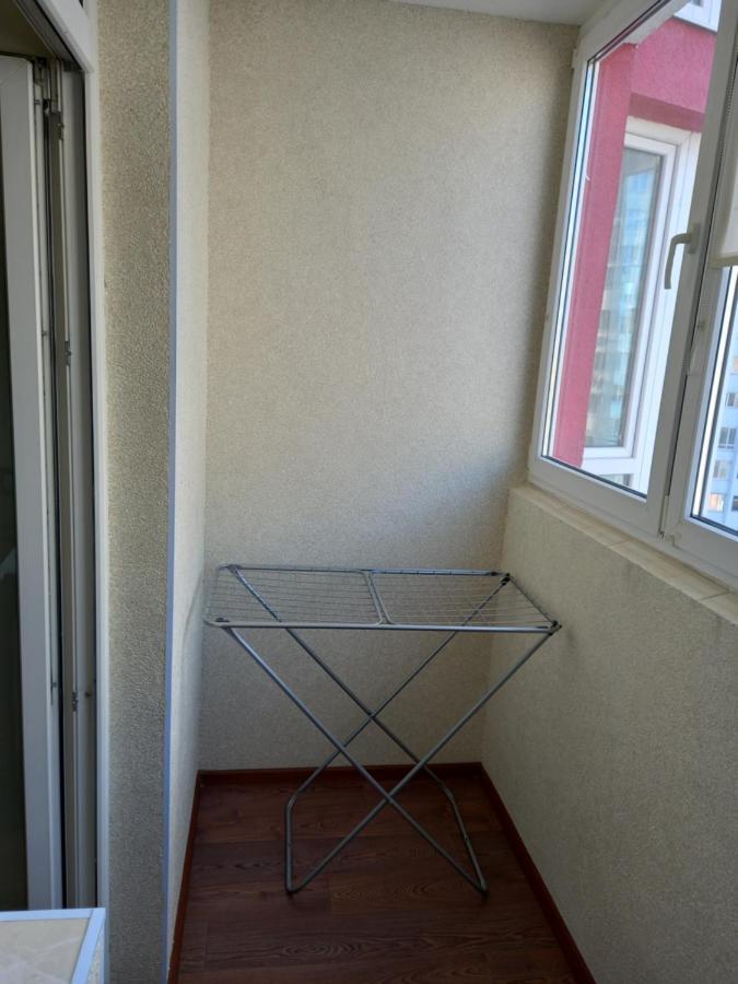 Smart Apartments Drahomanova 2А Киев Екстериор снимка
