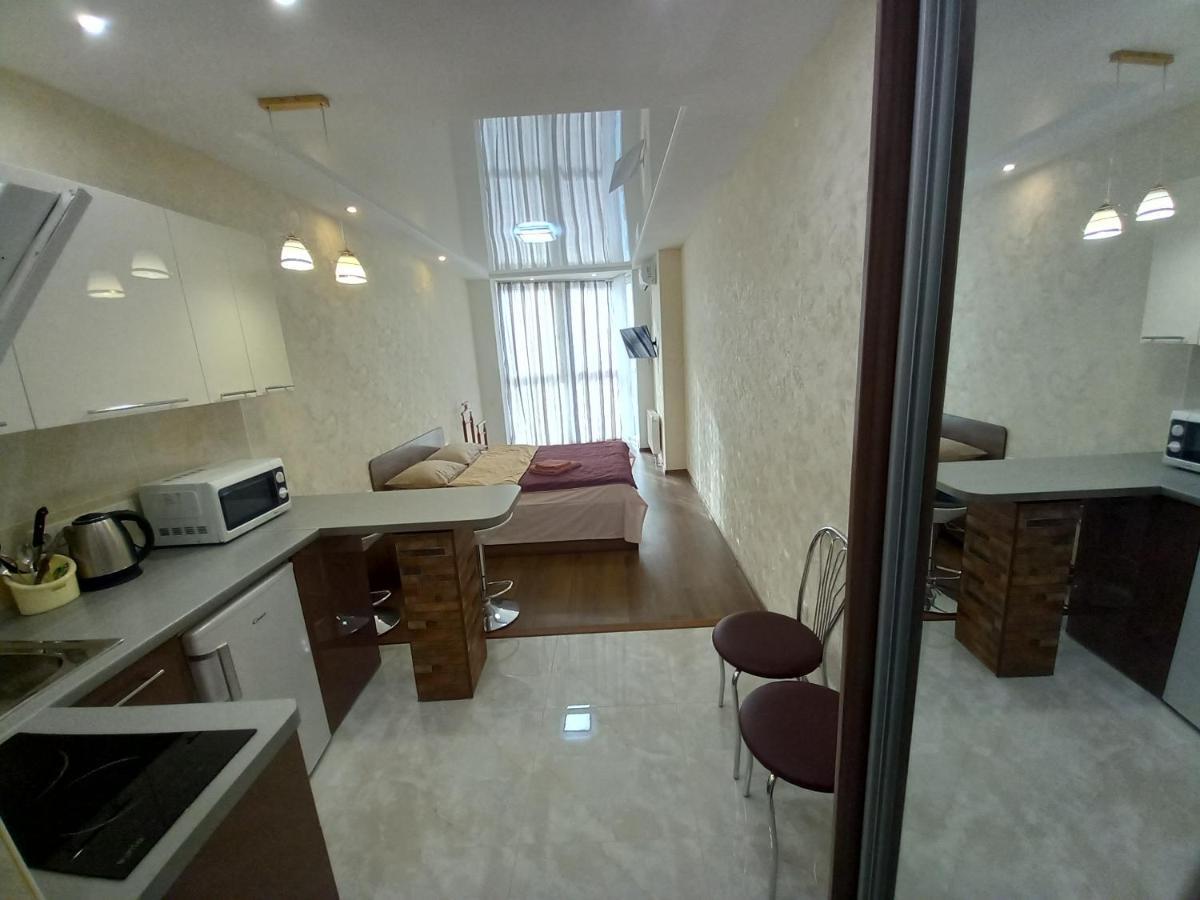 Smart Apartments Drahomanova 2А Киев Екстериор снимка