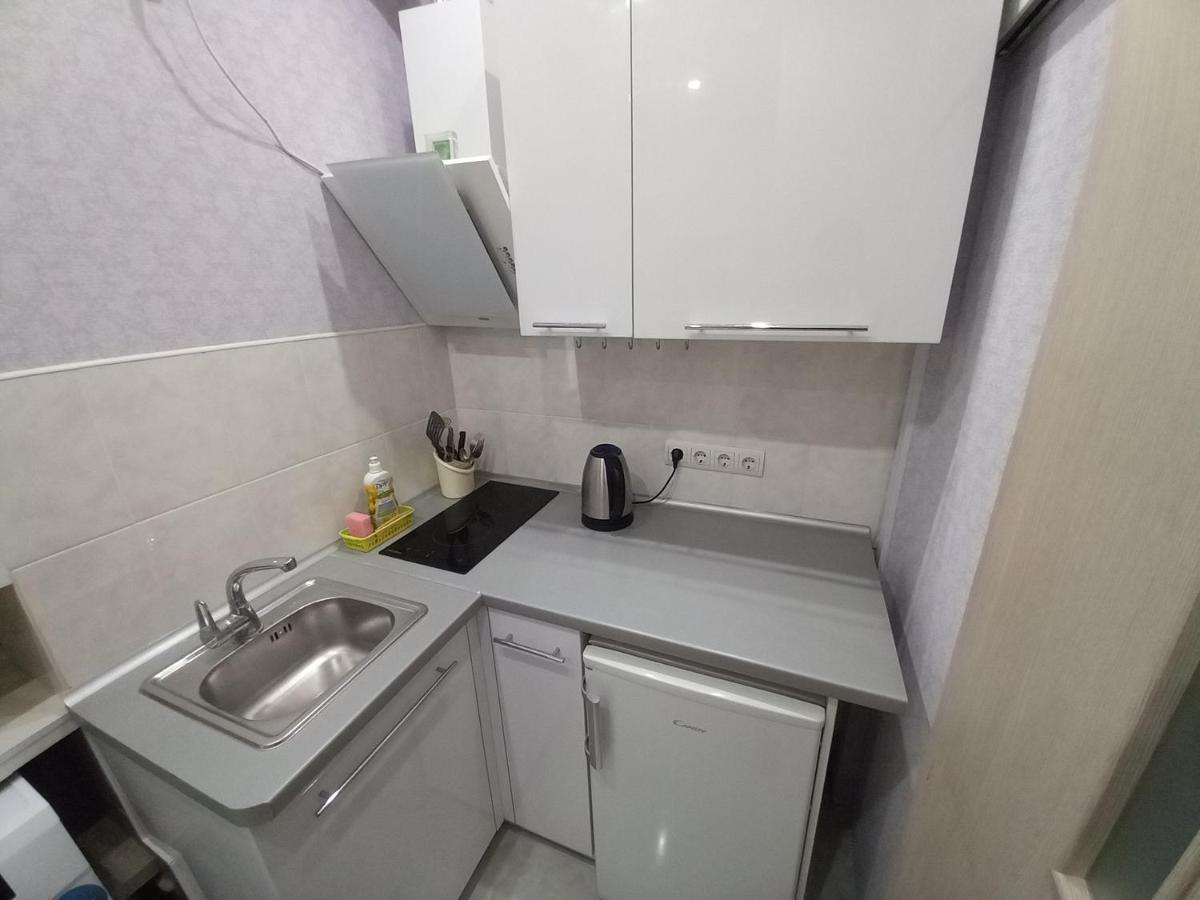 Smart Apartments Drahomanova 2А Киев Екстериор снимка