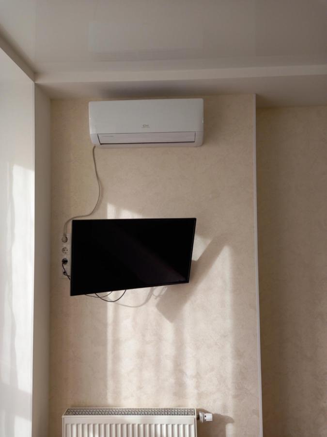Smart Apartments Drahomanova 2А Киев Екстериор снимка