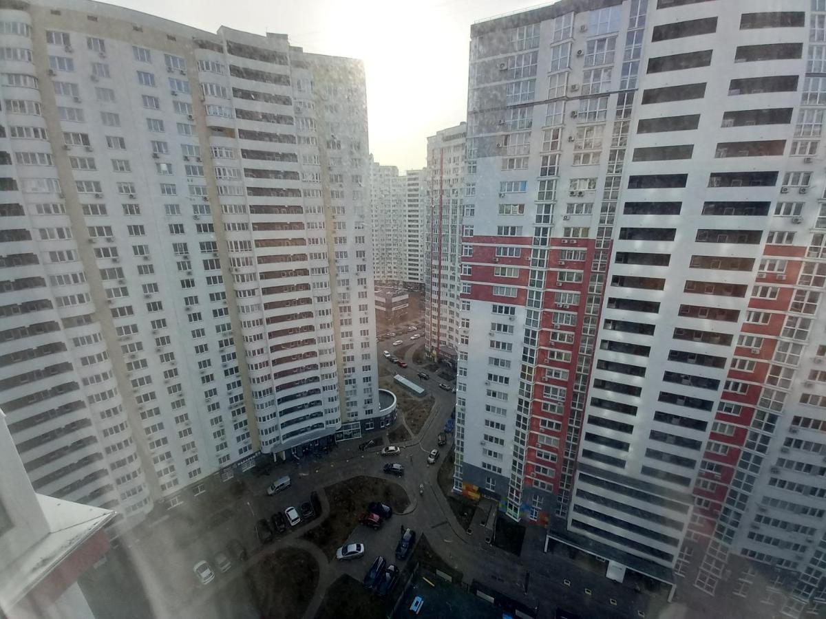 Smart Apartments Drahomanova 2А Киев Екстериор снимка