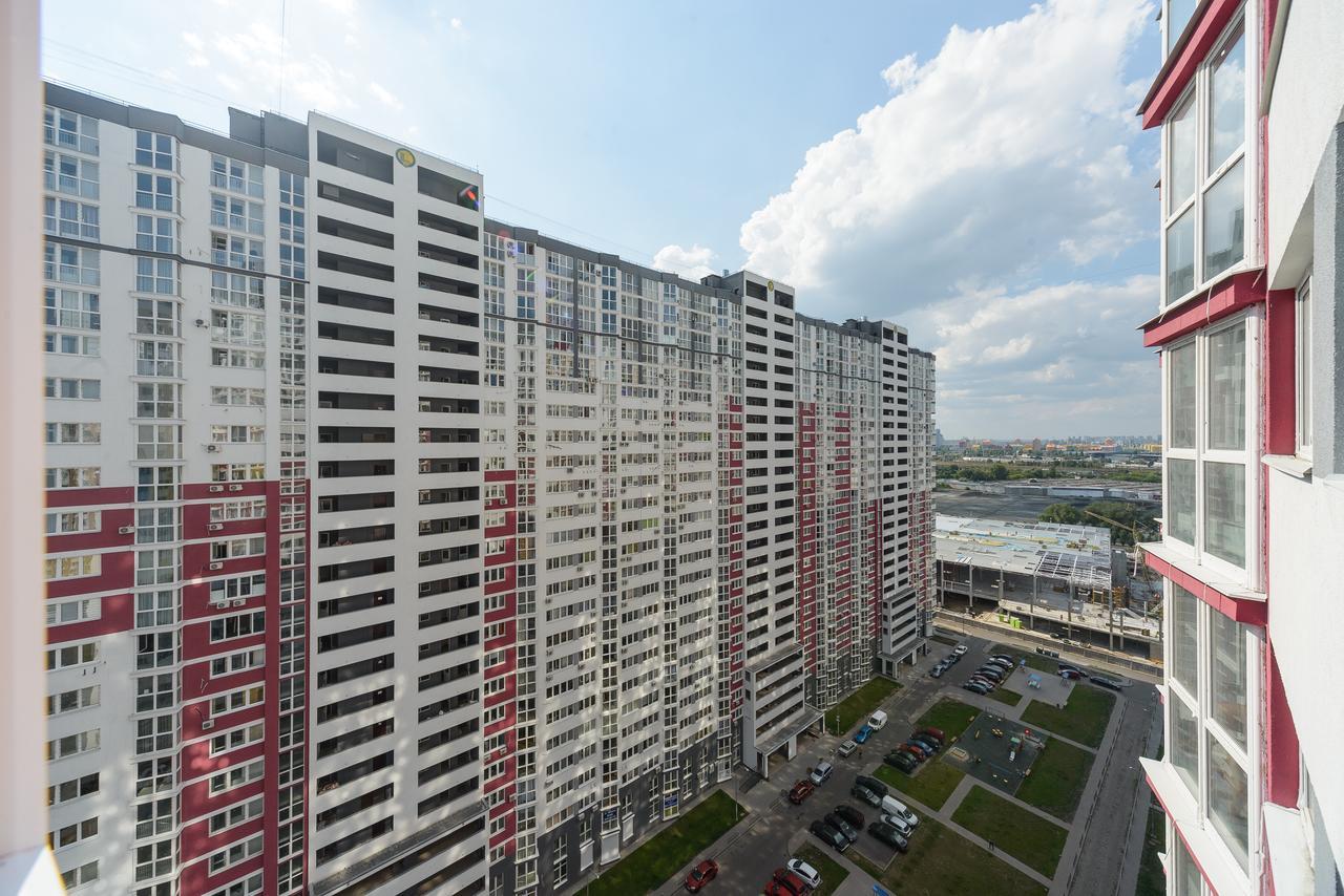 Smart Apartments Drahomanova 2А Киев Екстериор снимка